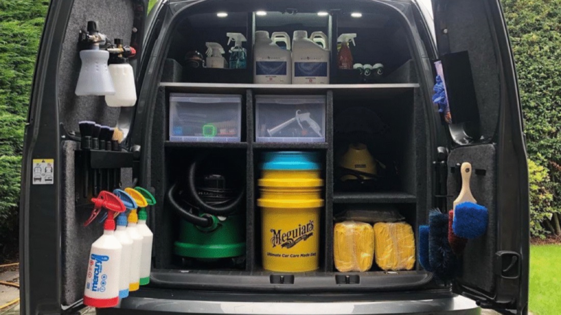 Organised van for car cleaning SERVICE