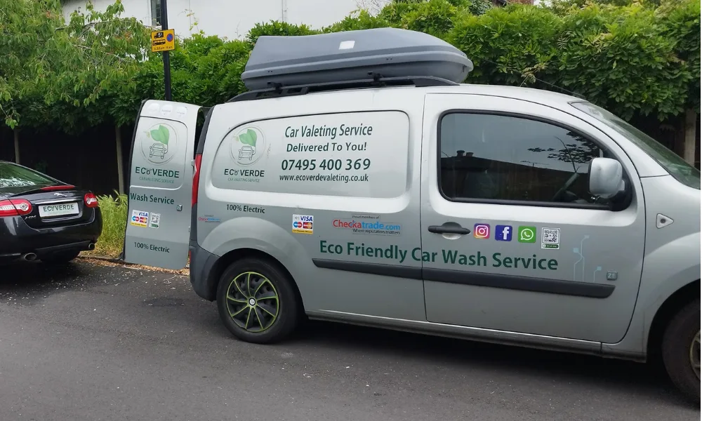 About Us 16 Car Wash Chiswick